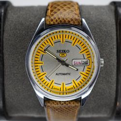Seiko 5 Automatic 6(contact info removed) Men's Watch Silver Yellow Dial Day Date 36mm
