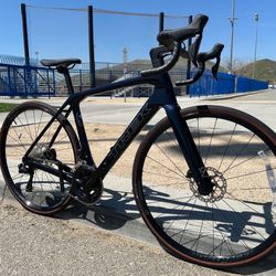 Trek Domane Carbon Bike 