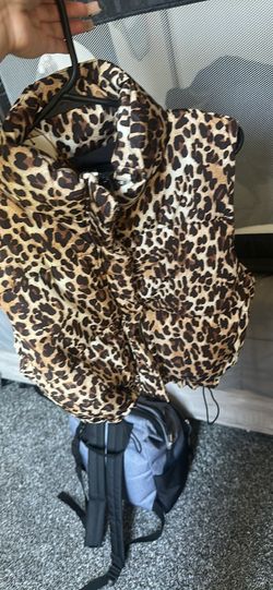 Size small