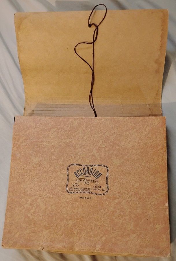 Vintage Accordion Brand Color File