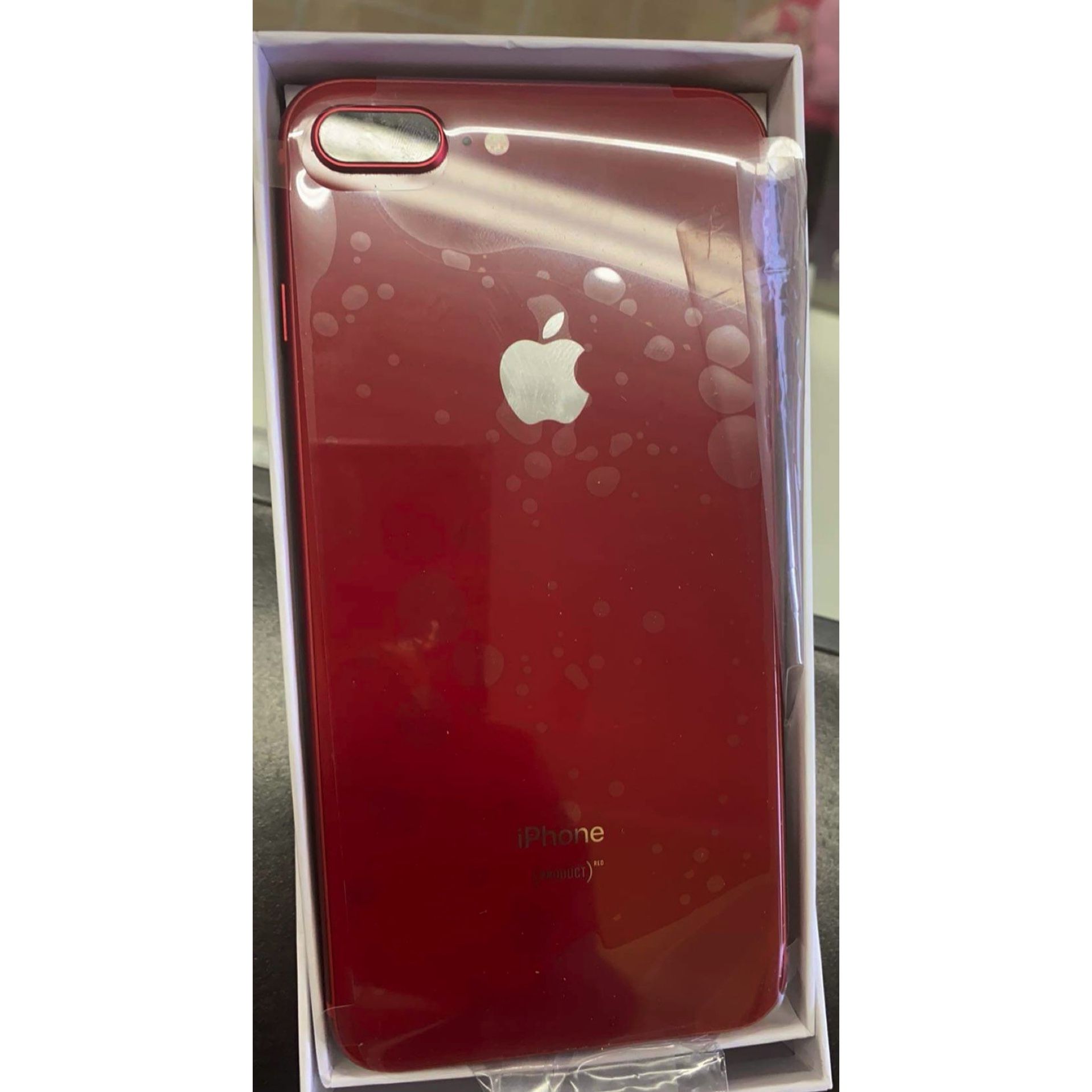 iPhone 8 Plus (unlocked )