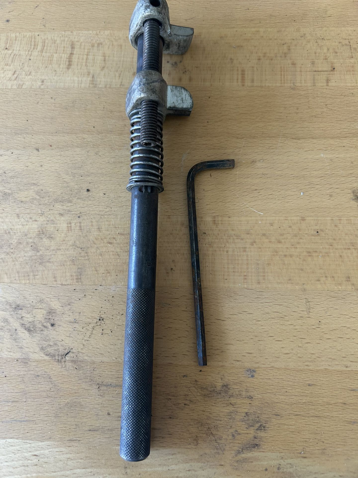 KD Tools Automotive Brake Service Tool
