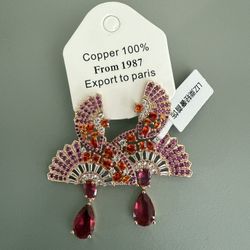 Women’s red fan shape teardrop earrings