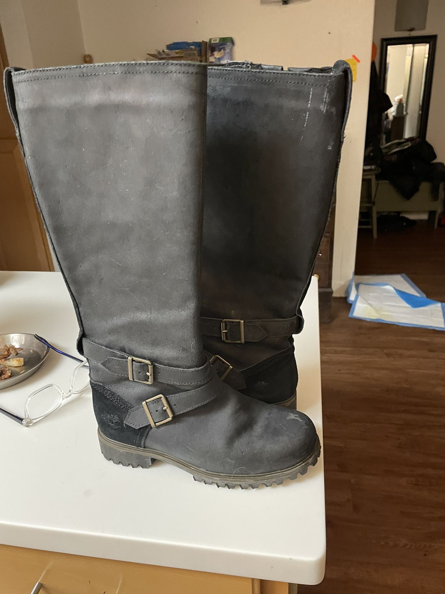 Fry's Boots 