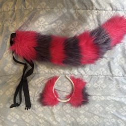 Cheshire Cat tail and ears
