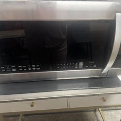 LG Stainless Over-the-Range Microwave – Works Perfect 