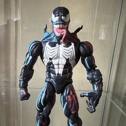 Marvel Legends Venom