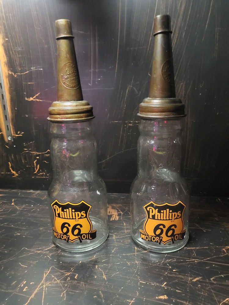 Philip 66 Glass Oil Bottles ( Pair ) 