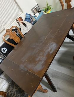 Dinning Table