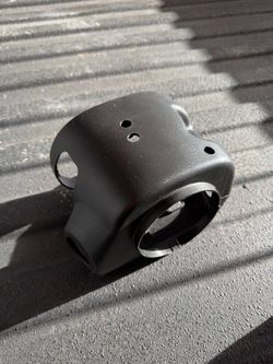 03/06 Silverado/Tahoe Steering Column Bezel
