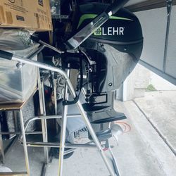 NEW- Lehr 9.9 Horsepower Propane Powered Outboard Engine LP9.9S Short Shaft With Stand!