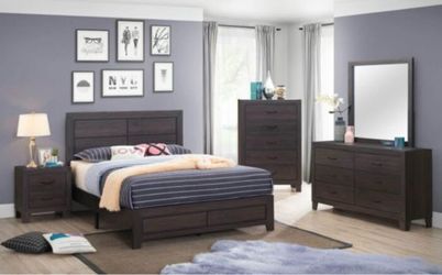Queen bedroom group