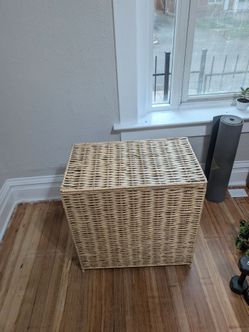 Wicker basket