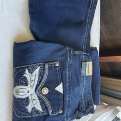 Woman’s Jeans New 