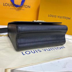 Louis Vuitton Twist Handbag Monogram Sequins PM for Sale in Redondo Beach,  CA - OfferUp