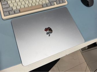13" M4 MacBook Air 24GB/512GB Sky Blue