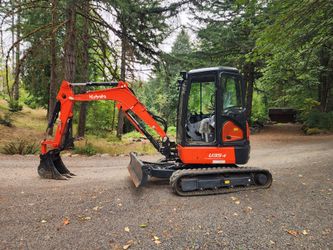 2022 Kubota u35-4 excavator