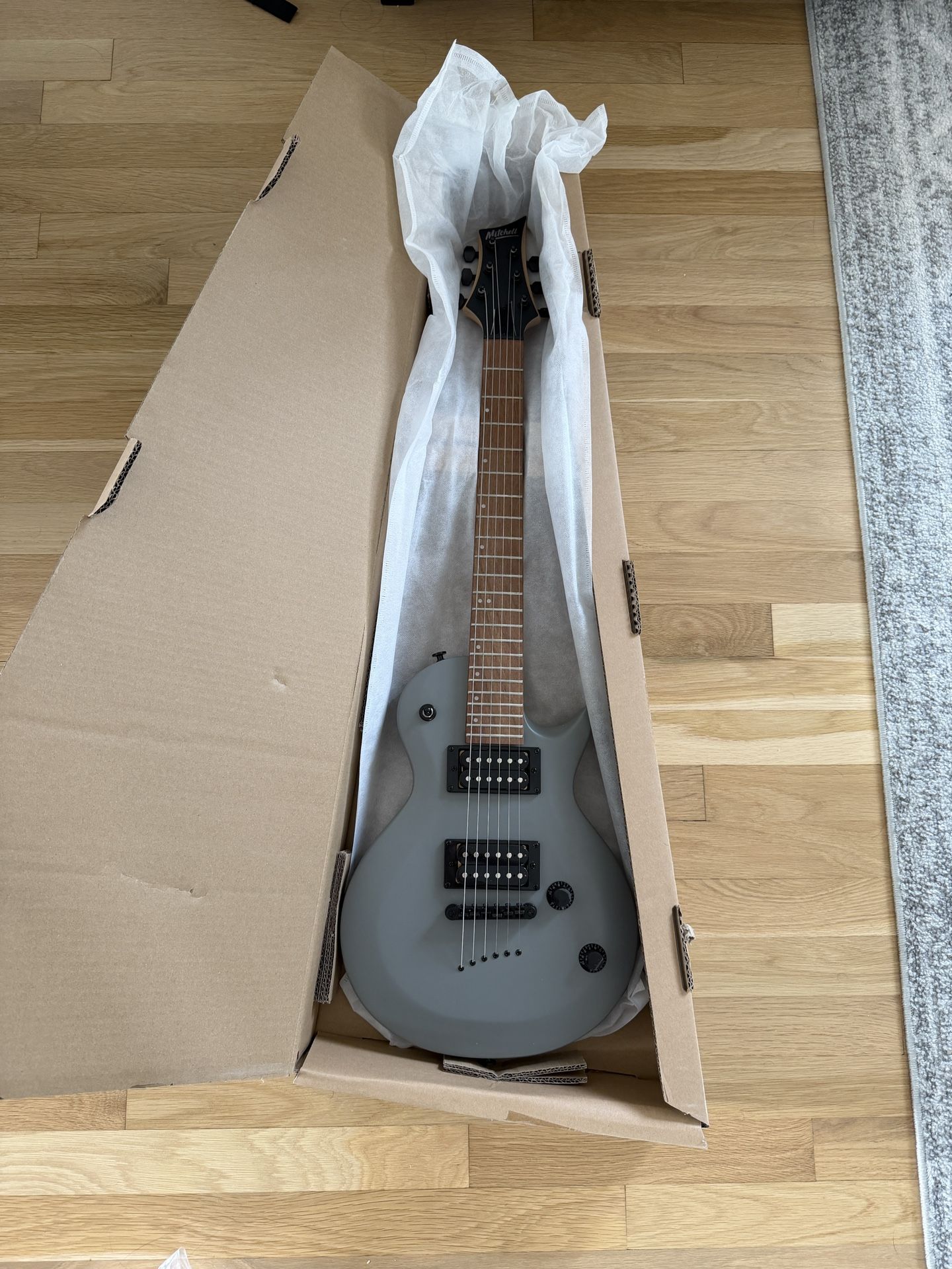 Mitchell MS100 Electric Guitar