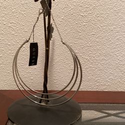 New Choker Necklace $20.