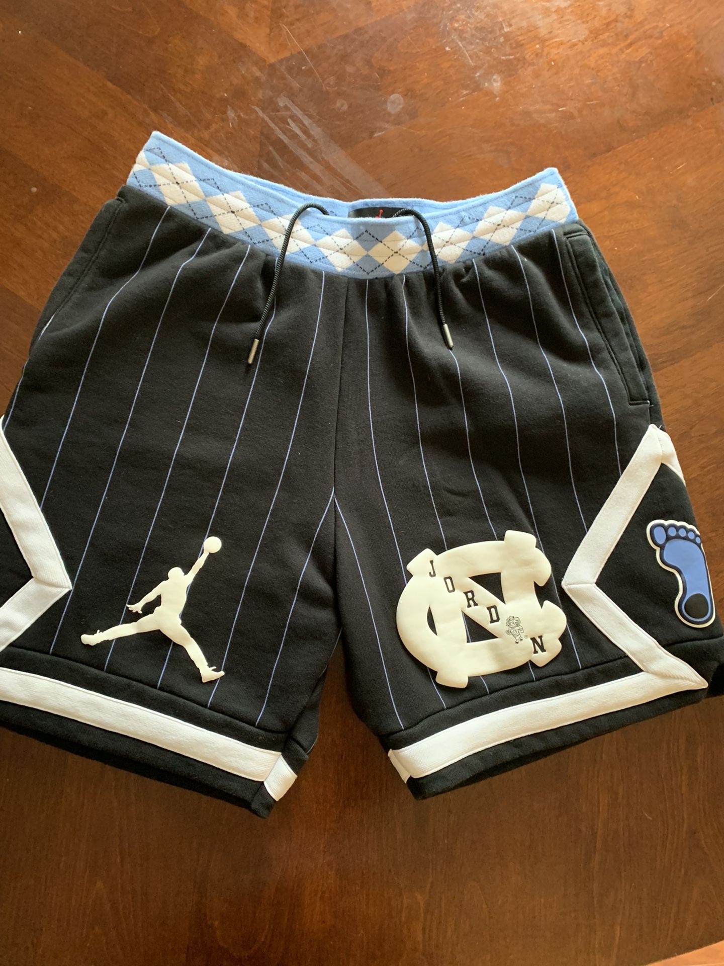 Nike Air Jordan NRG UNC Tarheel Fleece Shorts CD0133-010