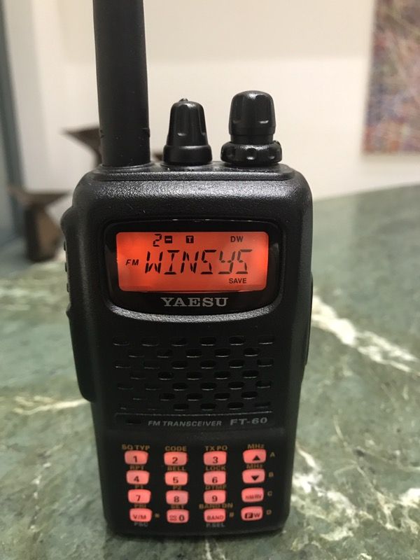 HAM RADIO- YAESU FT- 60 HT