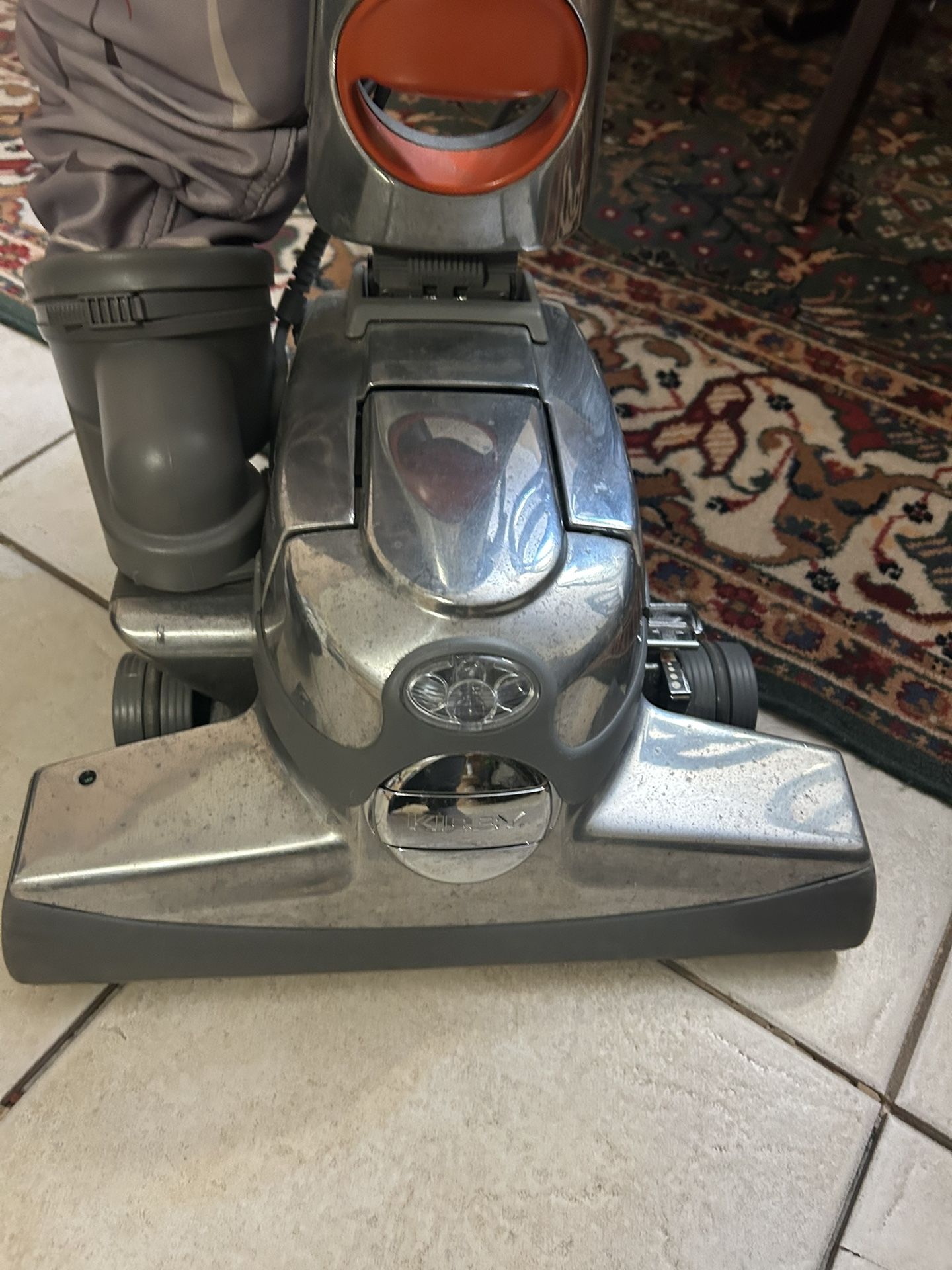 Brand new Kirby, super powerful vacuum cleaner used a couple of times it has all the attachments that comes with Kirby’s is extremely powerful