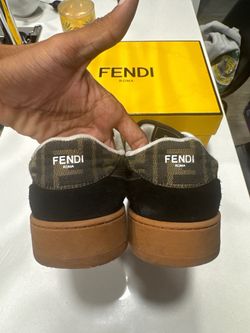 Fendi Roma Low-Top Sneakers