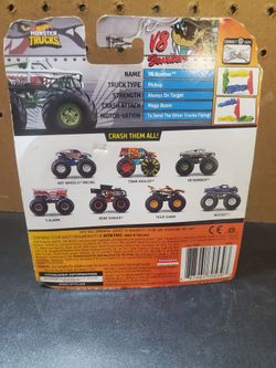 Hot Wheels MONSTER TRUCKS 1:24 scale V8 BOMBER!!!