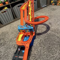 Hot wheel Track 