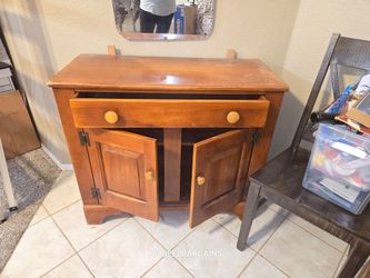 VINTAGE HUTCH WITH SHELVES