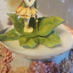 Zinnia Fairy Musical Globe