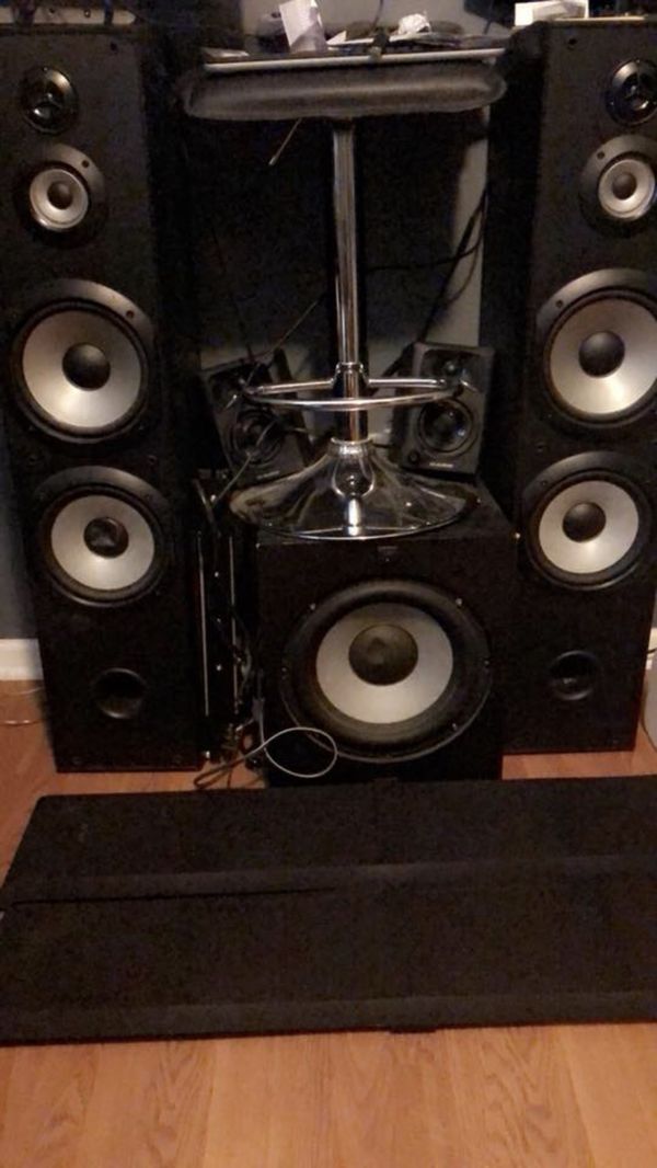 Sony tower speakers and subwoofer. for Sale in Queens, NY OfferUp