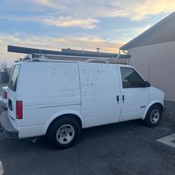 2000 Chevrolet Astro
