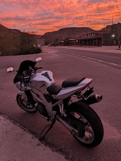 2003 Suzuki SV1000S - Great condition - Silver - 1000cc sportbike