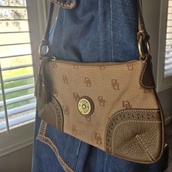 Dooney & Bourke Slim Shoulder Bag
