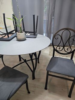 44" round glass table