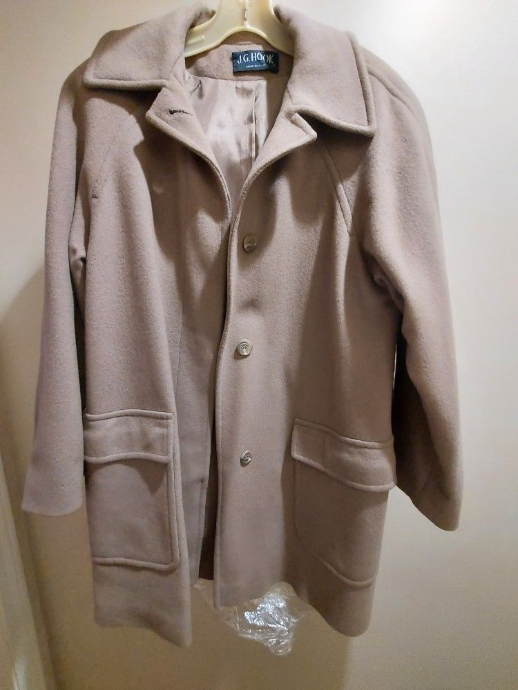 J.G. Hook Women's Long Wool Coat for Sale in Alhambra, CA - OfferUp