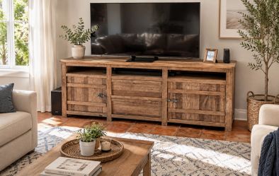 Beautiful Rustic Custom TV Entertainment Cabinet Sideboard Credenza