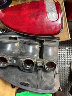 Tail lights for 1999 dodge Durango