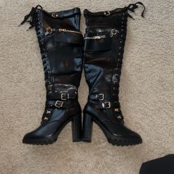 Black Boots