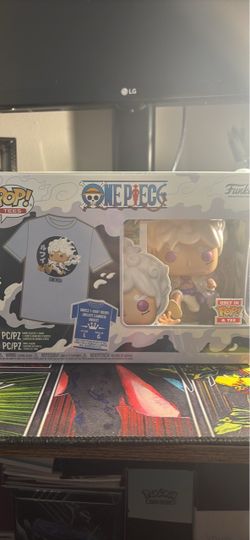 Funko Pop & Tee! Luffy 5th gear