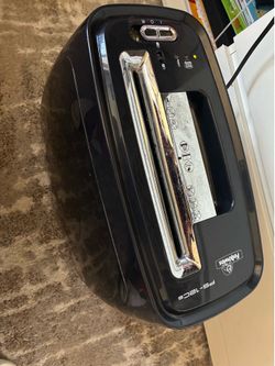 Paper shredder