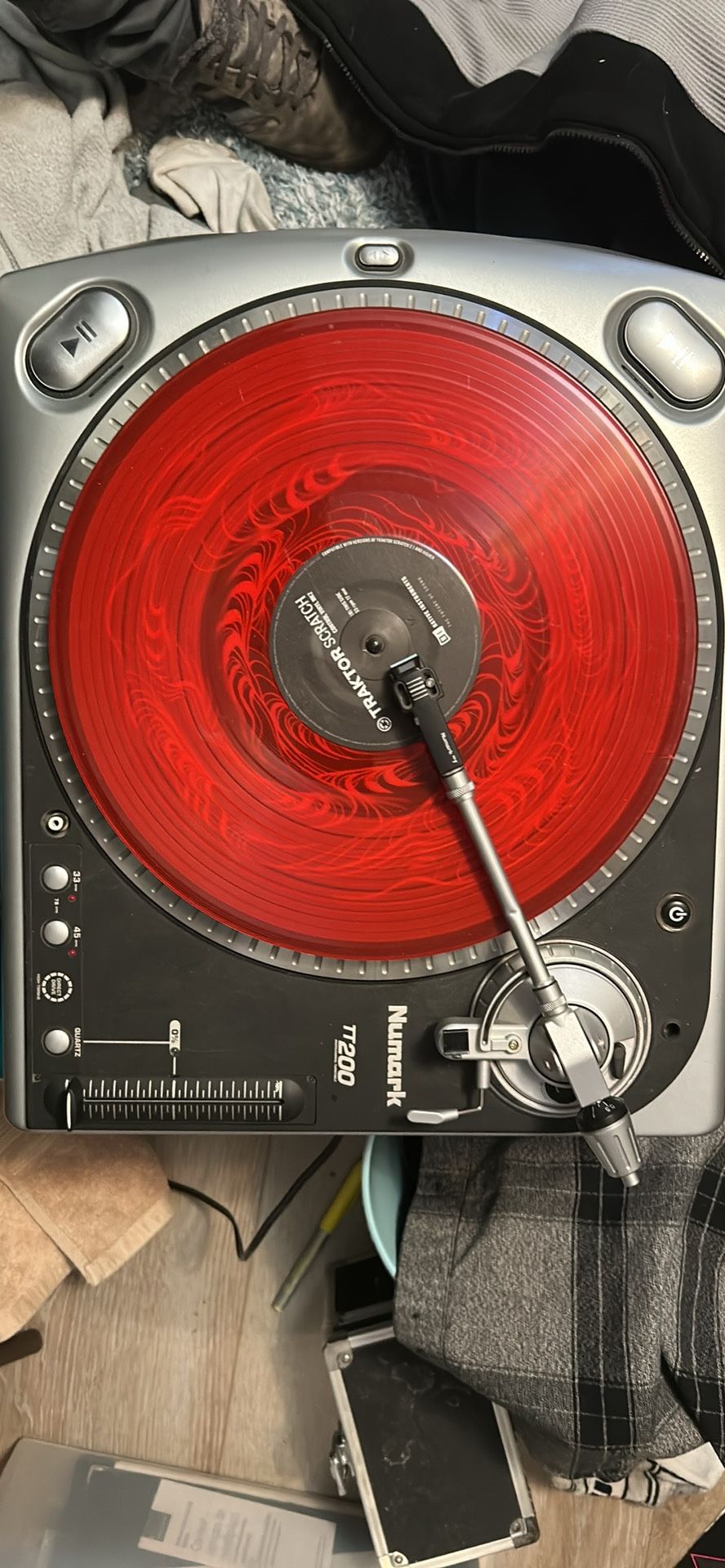 NUMARK tt200 Turntable