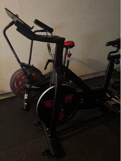 Heavy duty spin bike