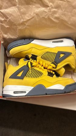 Jordan 4s