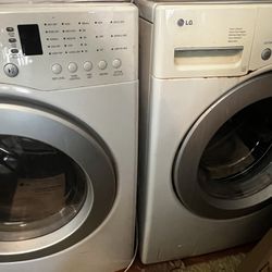 LG Washer/Dryer Set