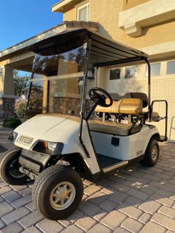 2010 EZGO TXT Golf Cart