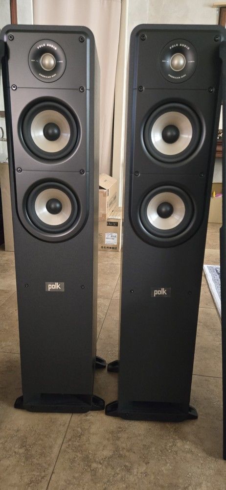 Polk Audio Signature Elite ES50 floor Speakers (Pair)