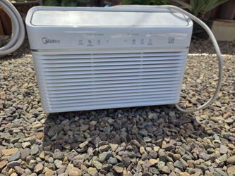 Air conditioner 12,000btu