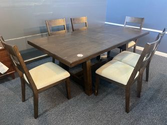 Brinley 7-piece Dining Table Set，$650